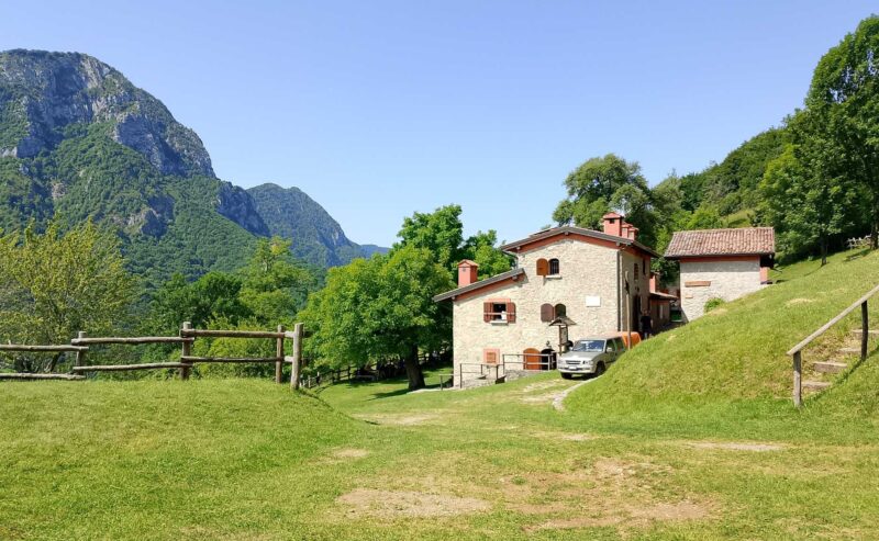 Rifugio Giuseppe Granata da Cecino